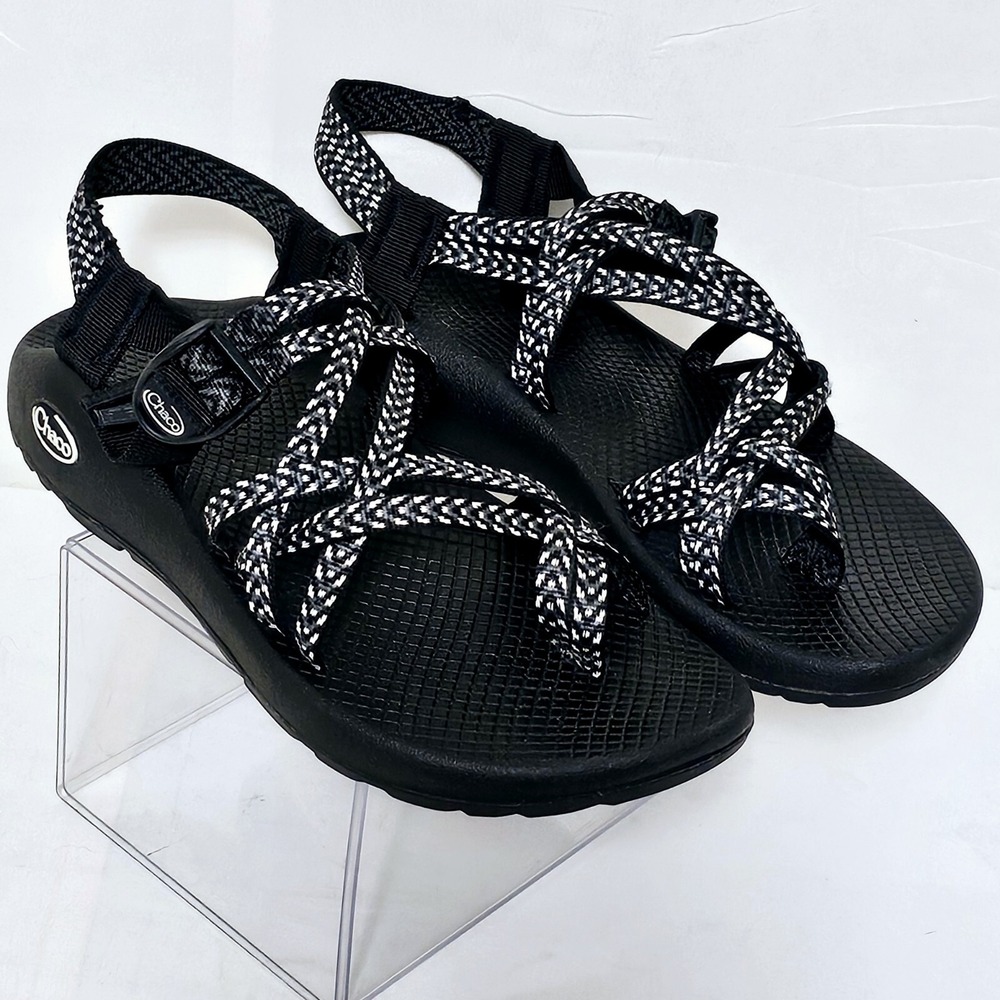 CHACO  Classic Sandals womens Zx2 , Boost Black US Size 6 (PREOWNED)